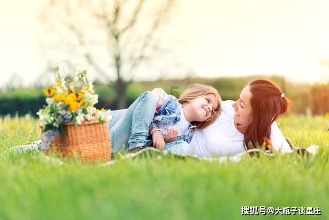 年前送温暖 慰问暖人心